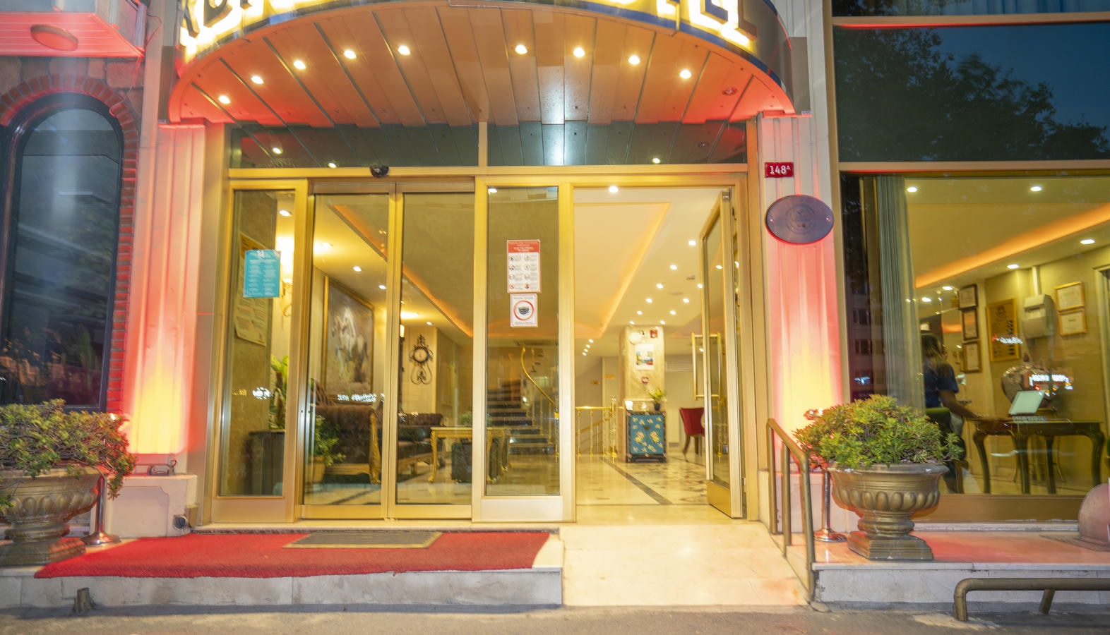 Holiday  in  Topkapı, İstanbul