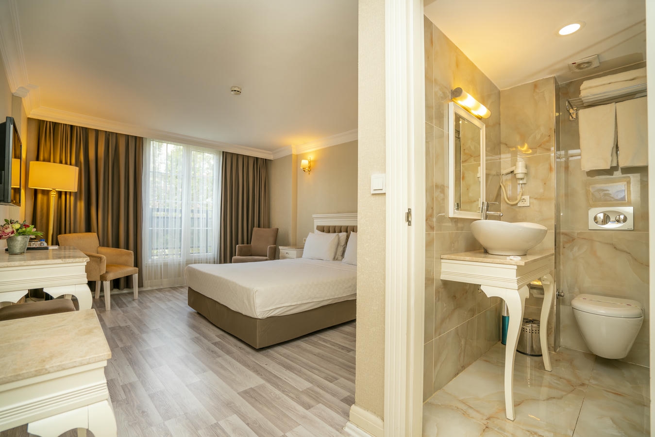 Holiday  in  Topkapı, İstanbul