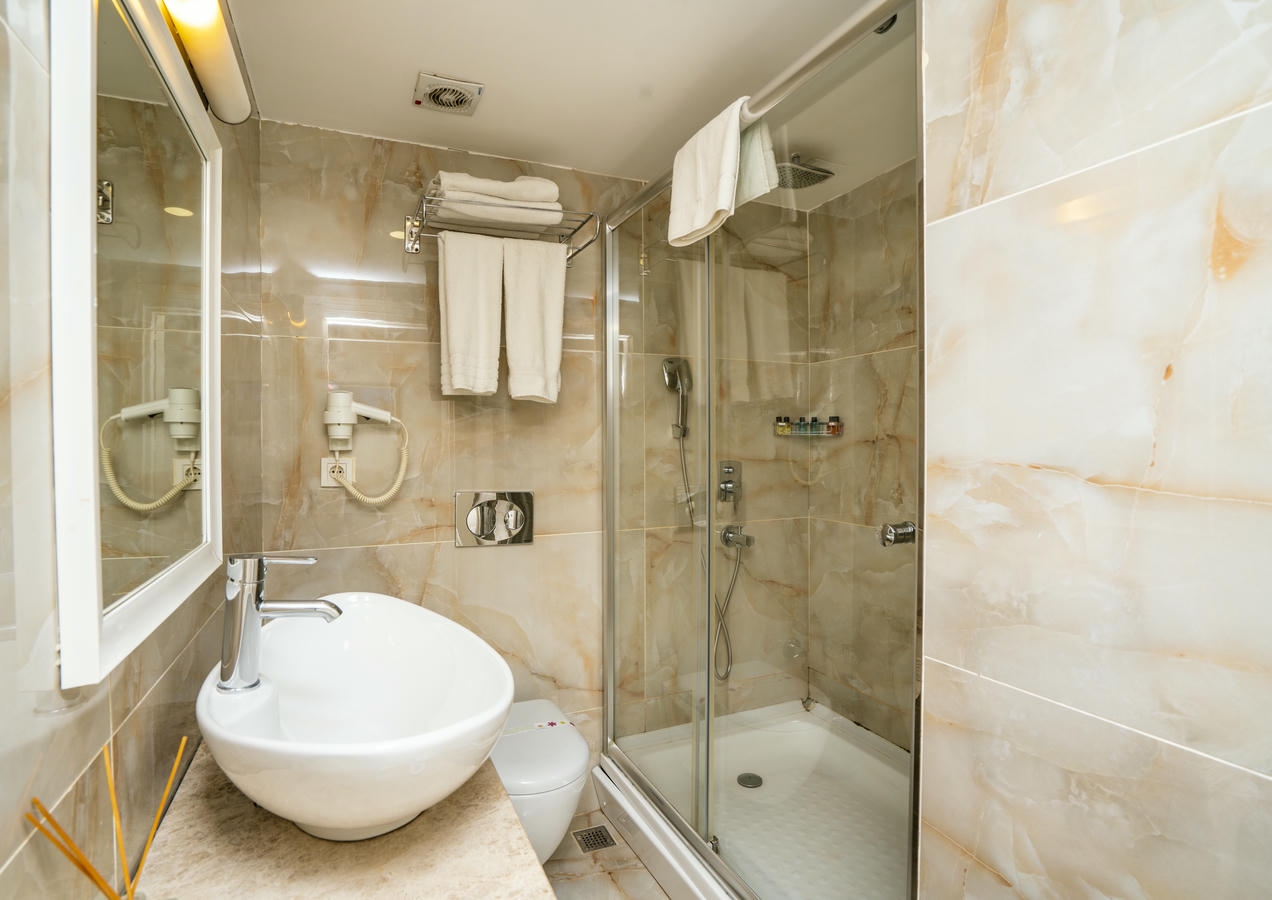 Holiday  in  Topkapı, İstanbul